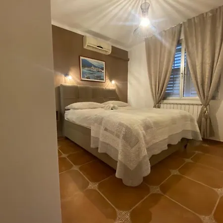 Apartment Oliva