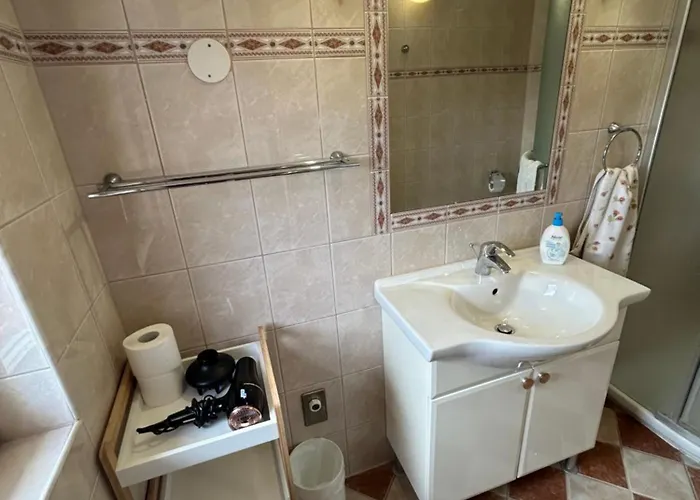 奥利瓦公寓酒店